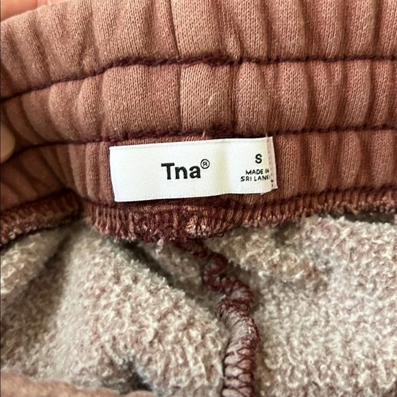 3 pairs of TNA Sweatpants (black pair-SOLD) - Picture 8 of 11
